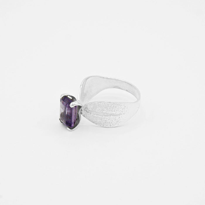 Gemify - Amethyst Leaf Ring - Ring - Gemify