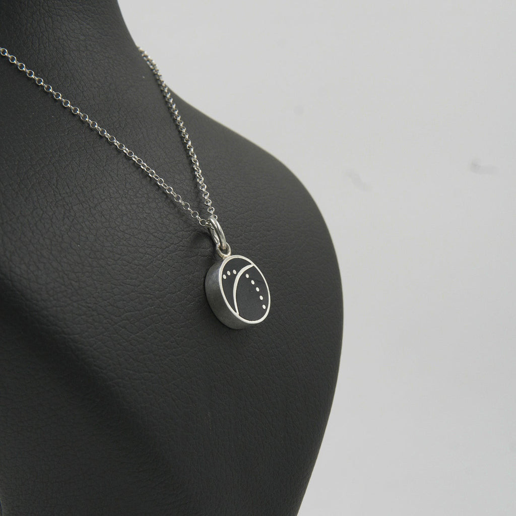 Bright Drop Black Agate Necklace – 18K Gold-Plated 925 Silver Chain - Gemify