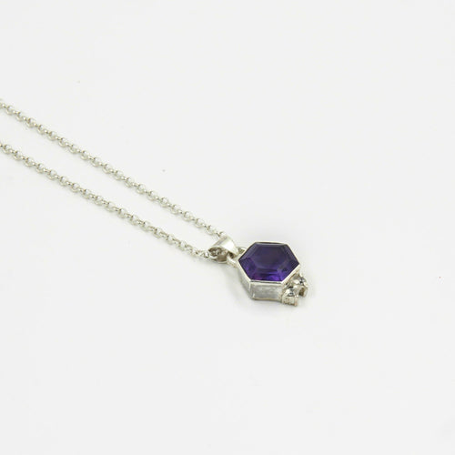 Gemify - Hexagon Amethyst Necklace – Handmade Silver, High - Polish Finish - Necklace - Gemify03